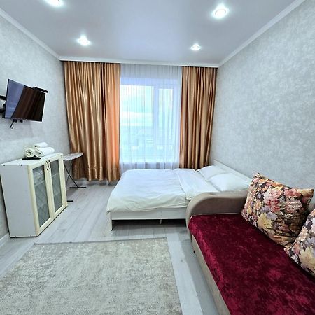 Ferienwohnung Аэропорт 10 Минут Жк Будапешт163 Astana Exterior foto